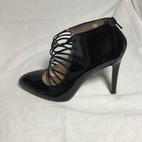 SJP Patent Leather Multi Strap detail pumps zipback closure Bk EU40 ITALY